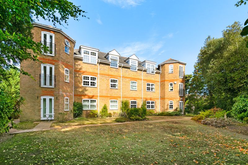 Property photo 3 of 15 Photo 6