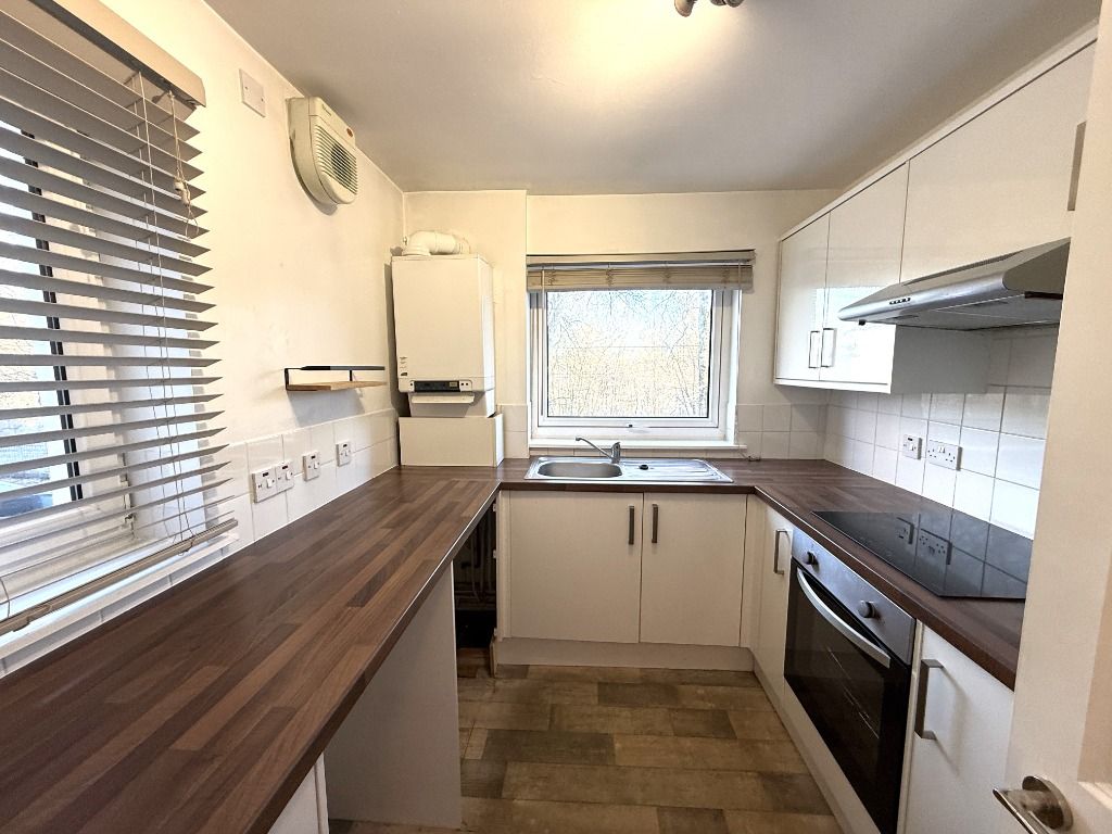 Property photo 2 of 7 Photo 2