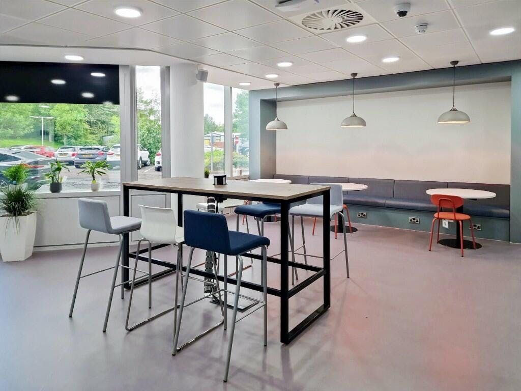 Property photo 2 of 9 129853_UK5Ws5832_Img_08_0000.Jpeg