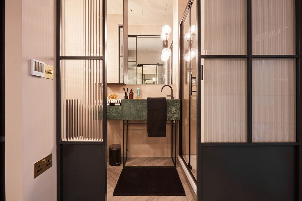 Property photo 2 of 15 Photo 10