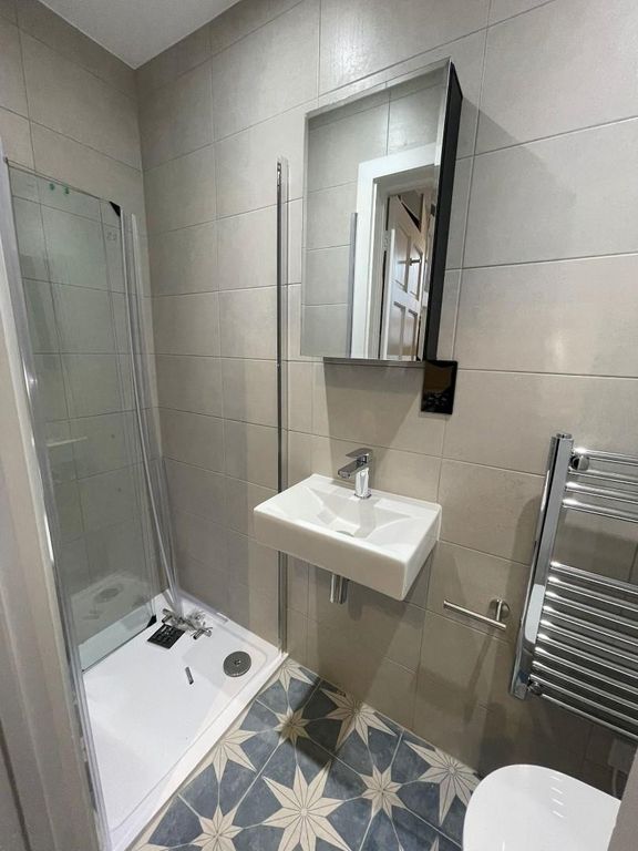 Property photo 1 of 4