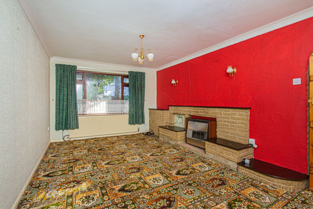 Property photo 2 of 10 Lounge