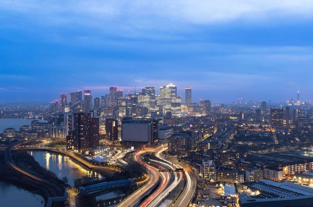 Property photo 2 of 16