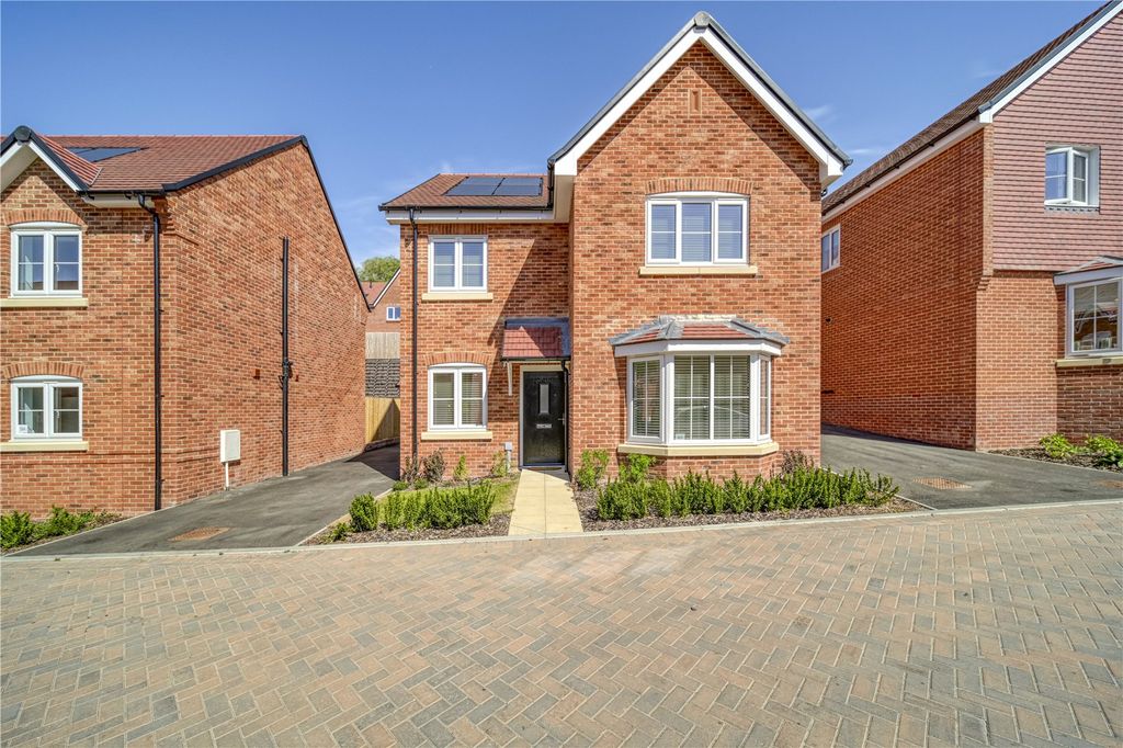 Property photo 1 of 14 Calver Front