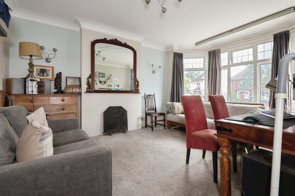 Property photo 2 of 15