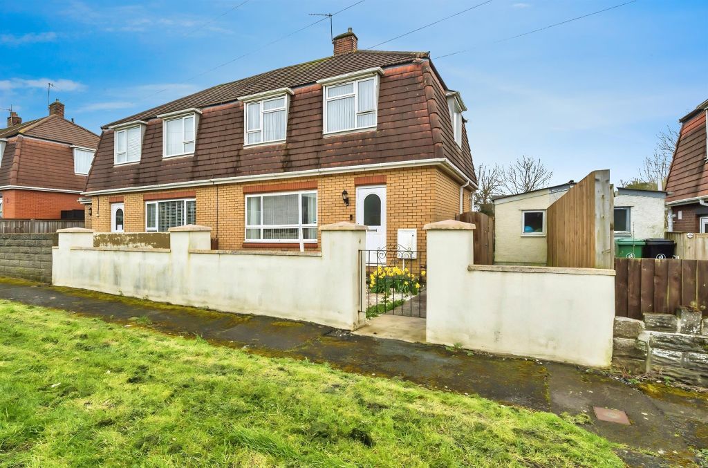 Property photo 1 of 13