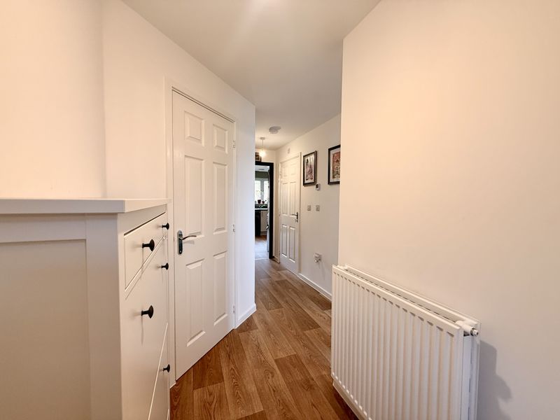 Property photo 2 of 16 Photo 8