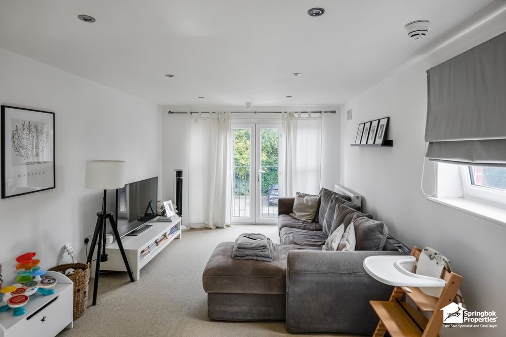 Property photo 2 of 10 Image 1