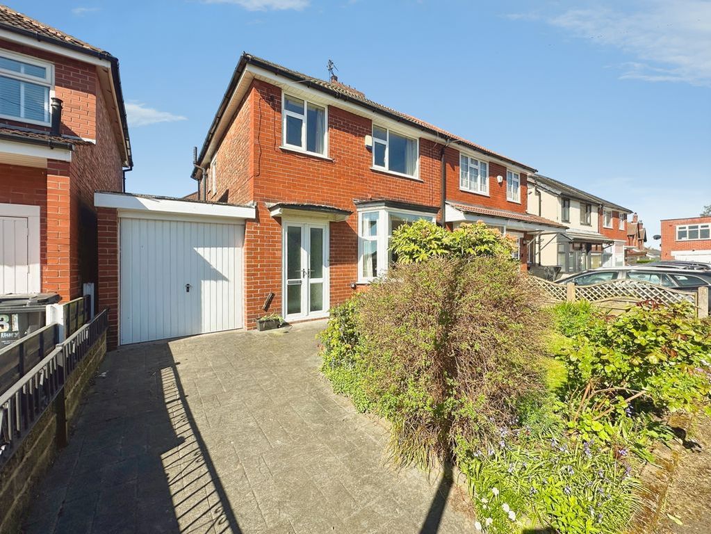 Property photo 1 of 18 Photo 8