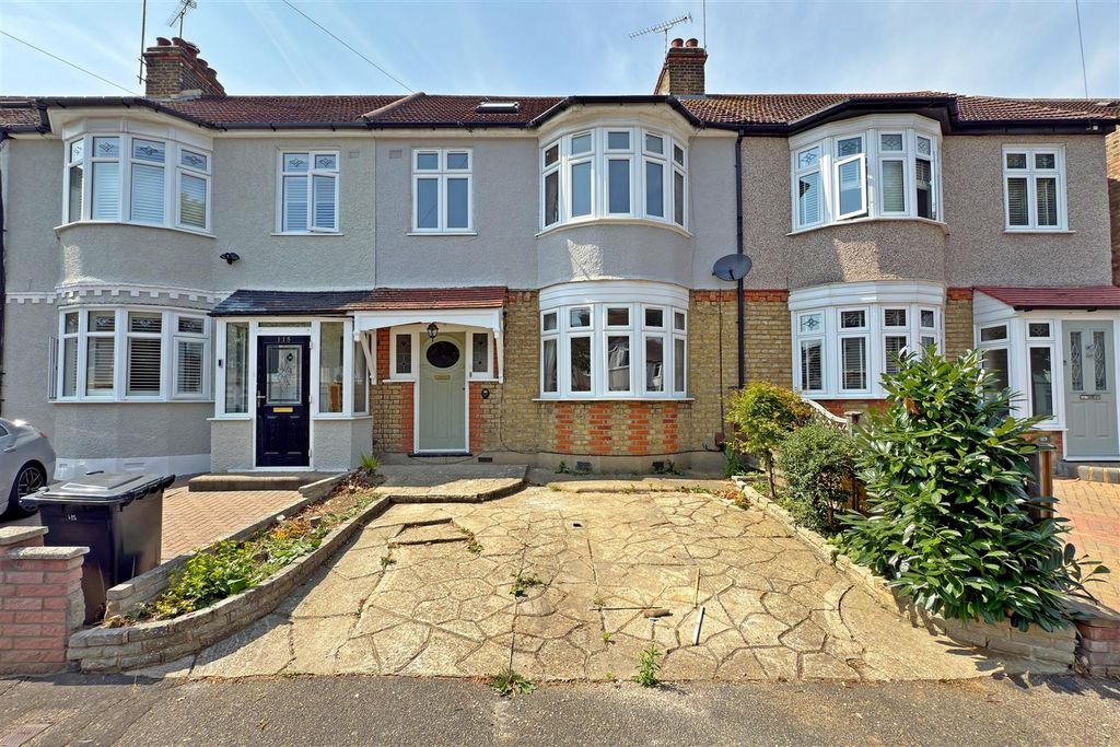 Property photo 1 of 15 External