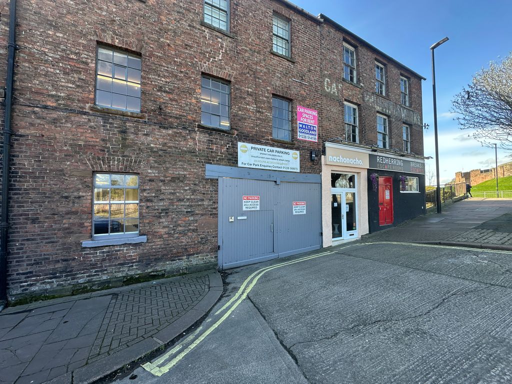 Property photo 1 of 6