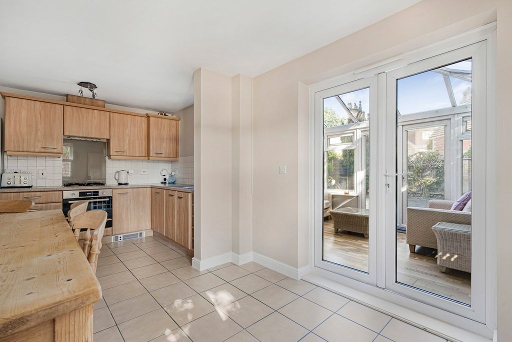 Property photo 3 of 24 15_89245