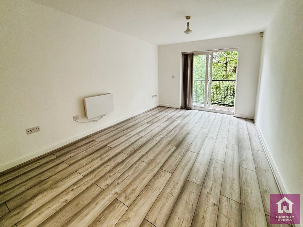 Property photo 3 of 16 Picture No. 61