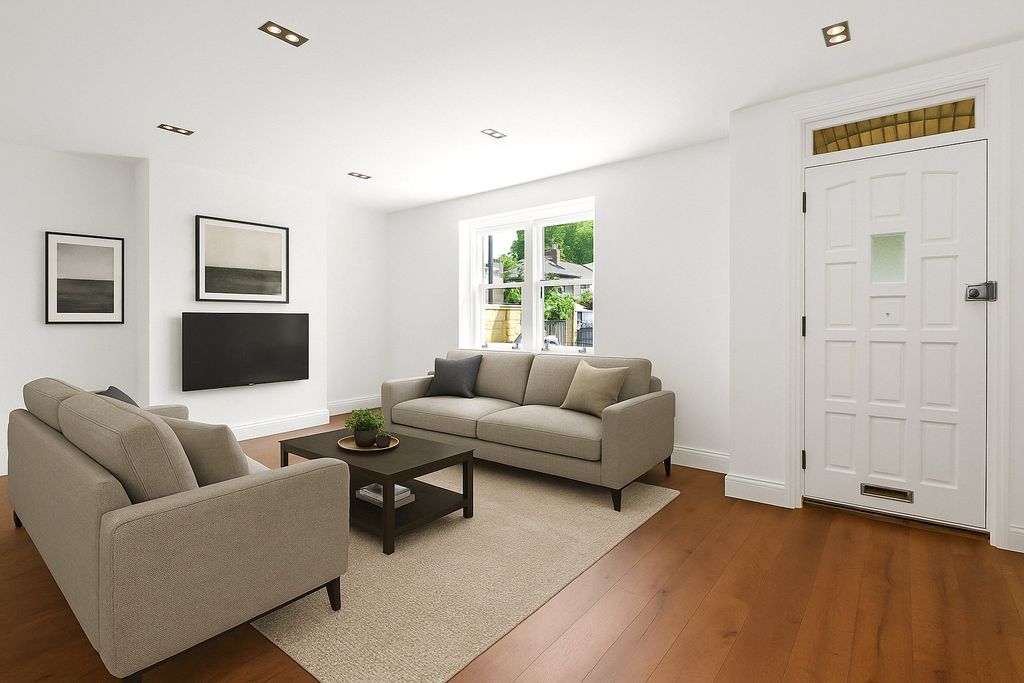 Property photo 3 of 21 Picture No. 19