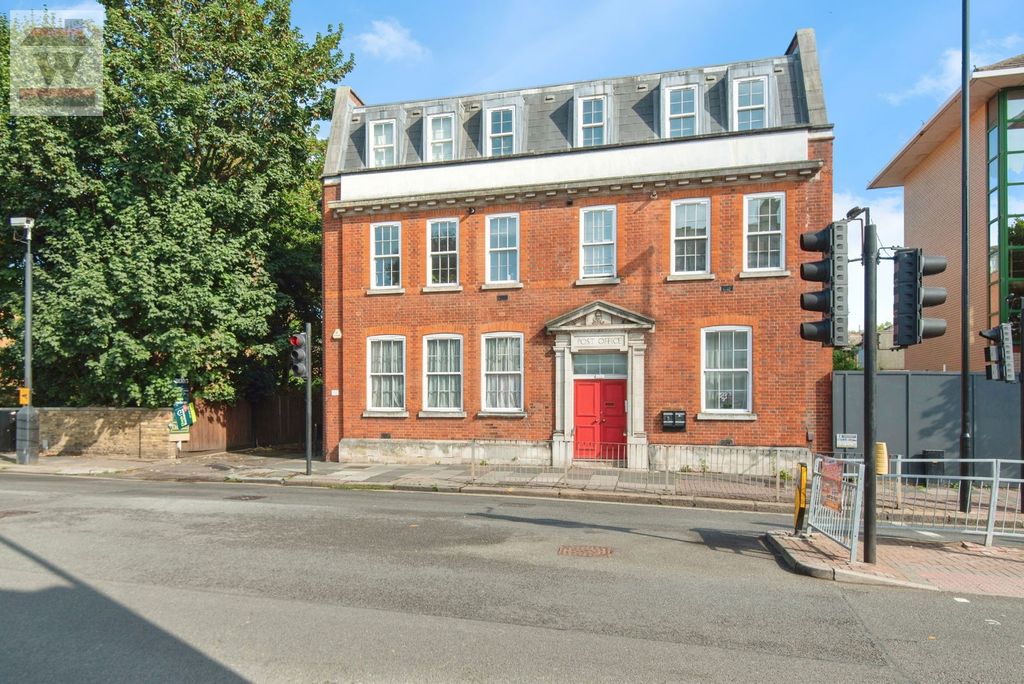 Property photo 1 of 10