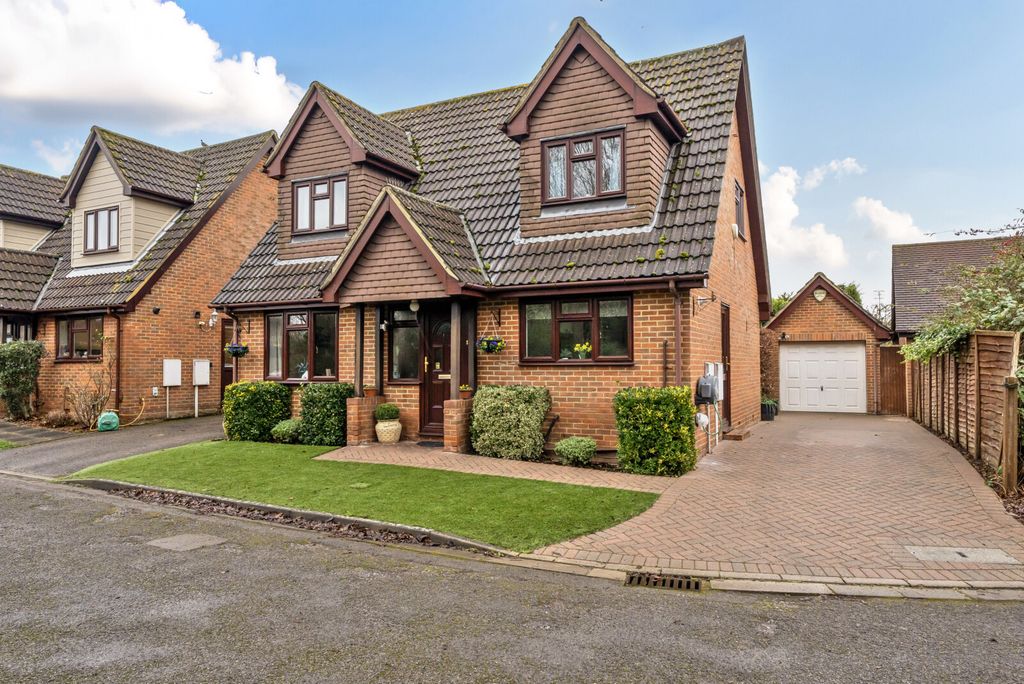 Property photo 1 of 15 24-696127F5420B8-...