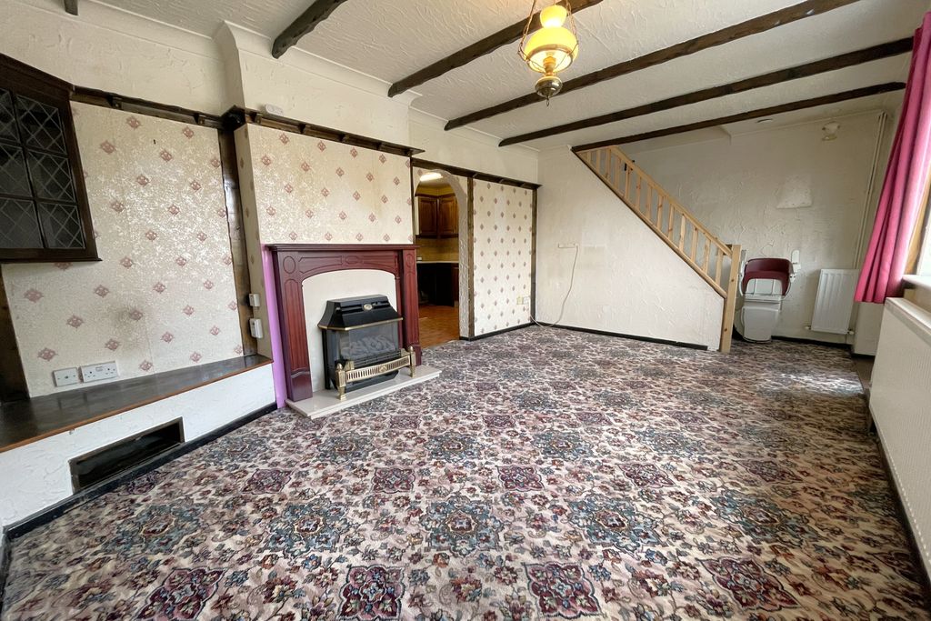 Property photo 3 of 13 3