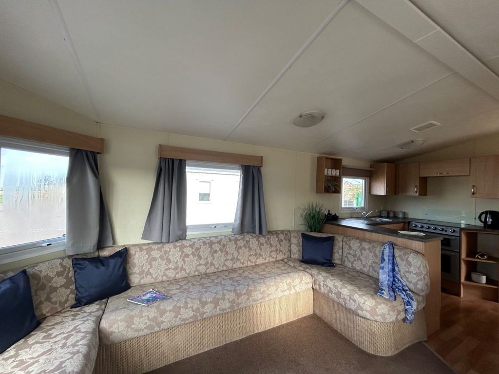 Property photo 1 of 7 Car0053246 - Static Caravan