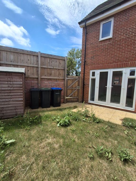 Property photo 3 of 3