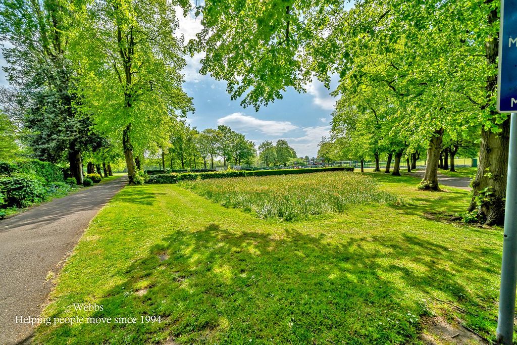 Property photo 3 of 28 Webbs-30.Jpg