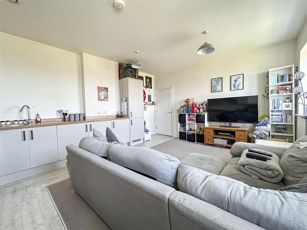 Additional image 13 of 1 bed flat for saleBeresford House, Portland DT5