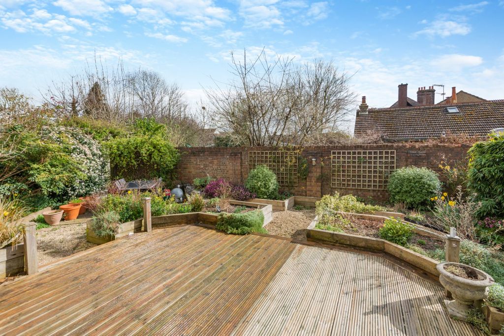Property photo 2 of 9 Picture No. 05