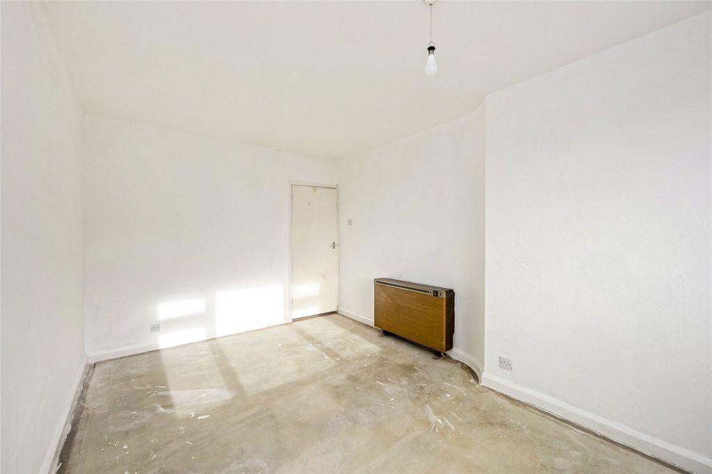 Additional image 12 of 2 bed flat for saleBrighton Road, Lancing, West Sussex BN15