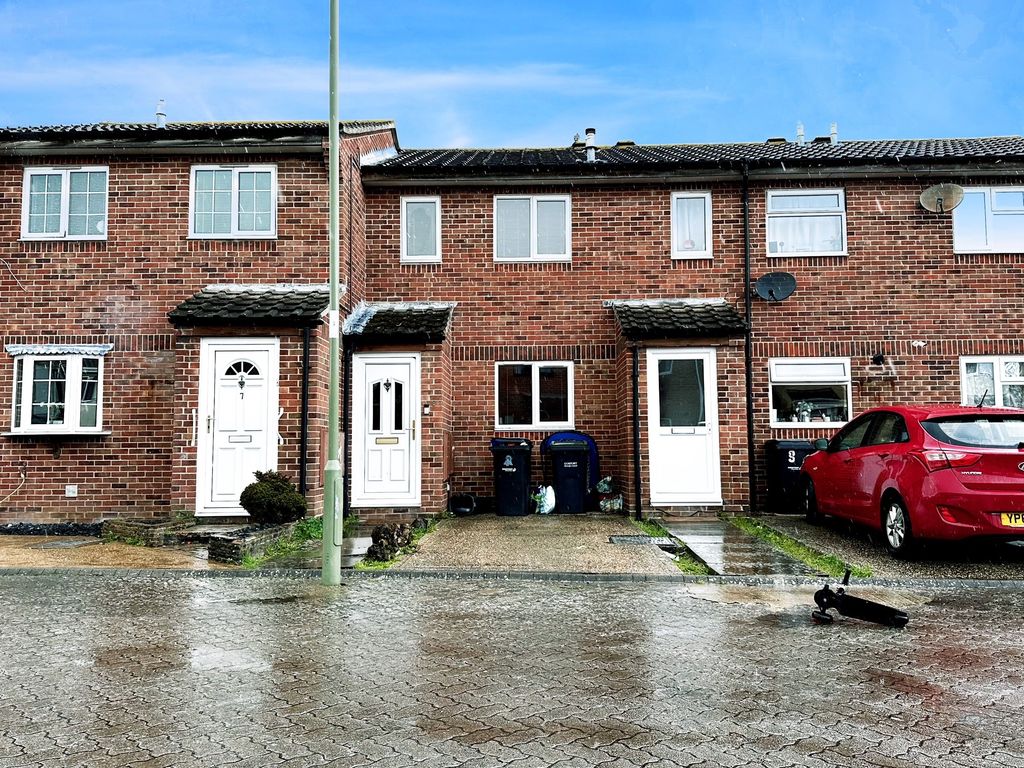 Property photo 1 of 8