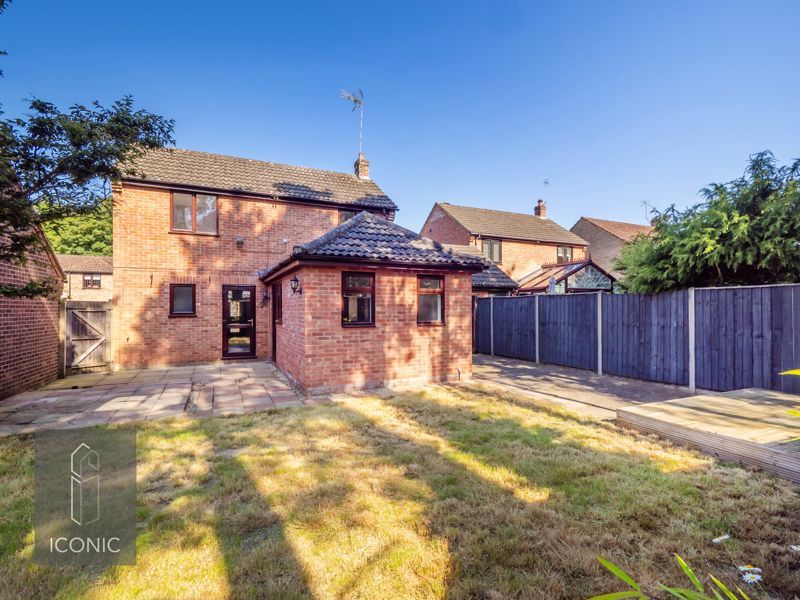 Property photo 3 of 20 Photo 8