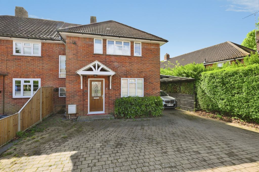 Property photo 1 of 25