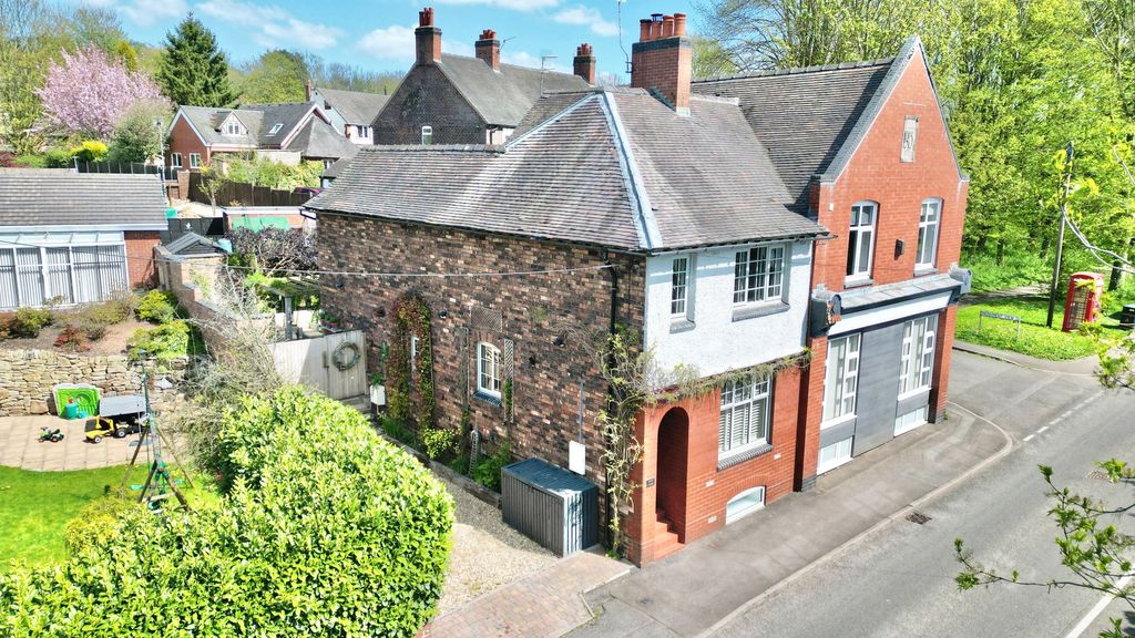 Property photo 1 of 36