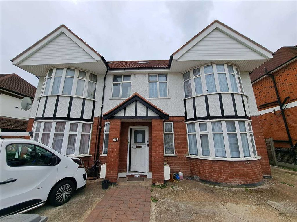 Property photo 1 of 3 Main Picture