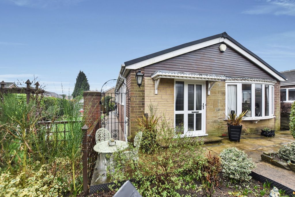 Property photo 1 of 23
