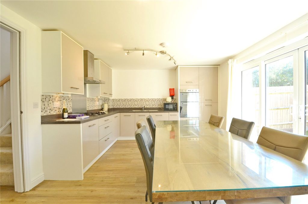 Property photo 2 of 14 Picture No. 03