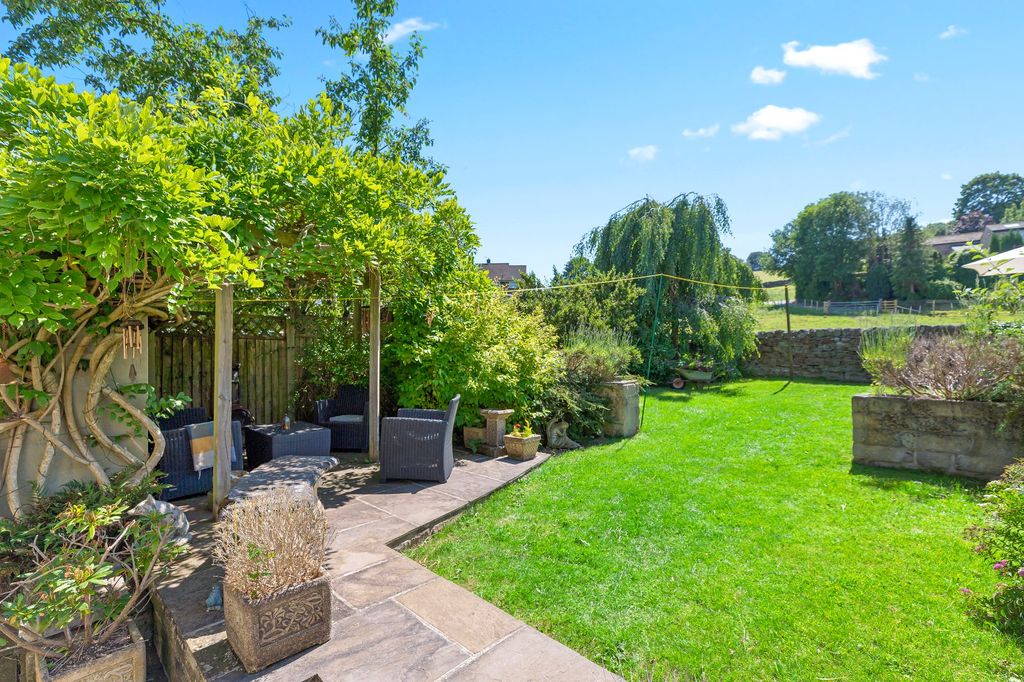 Property photo 3 of 25 Picture No. 06