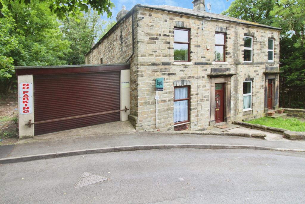 Property photo 1 of 17 Ext Woodville.Jpg
