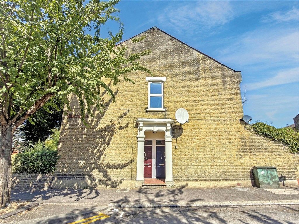 Property photo 2 of 5