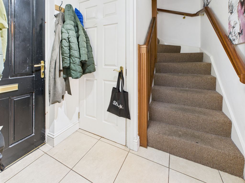 Property photo 3 of 24