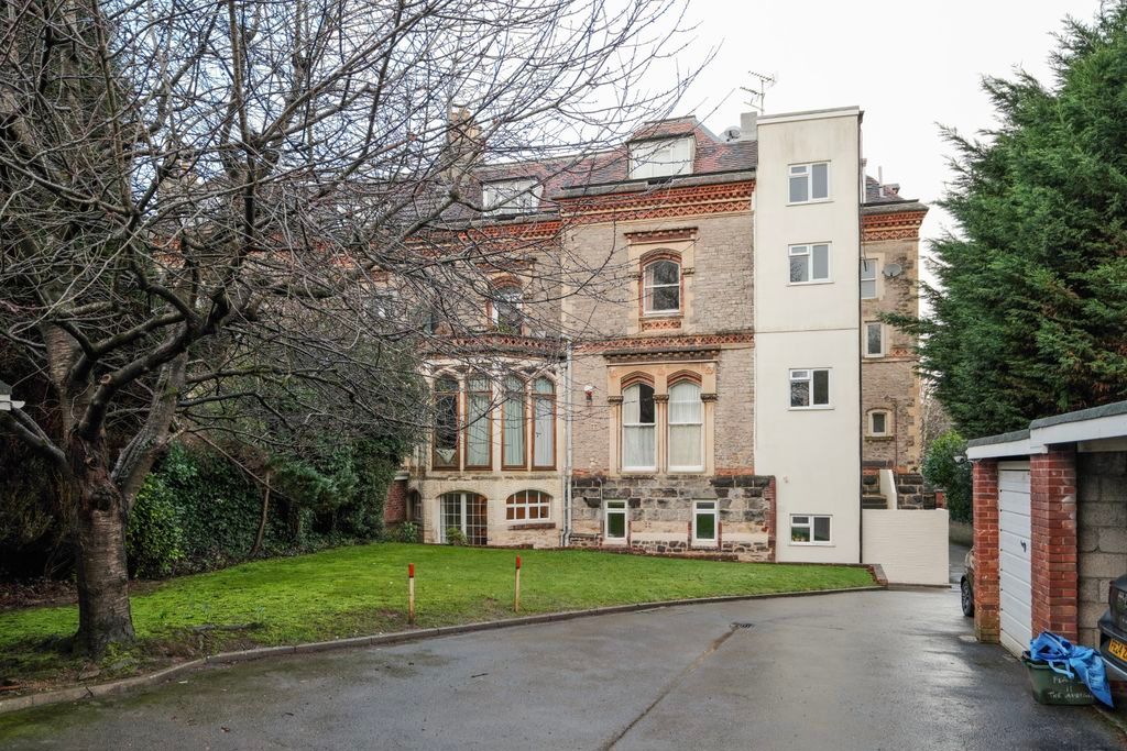 Property photo 2 of 16 External