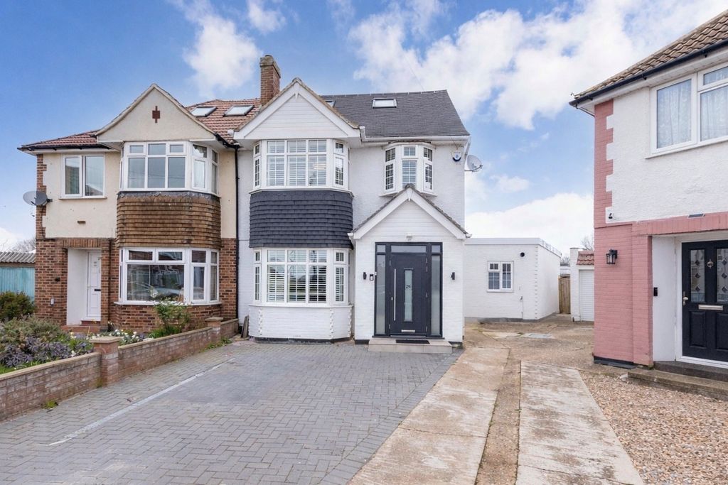 Property photo 1 of 20