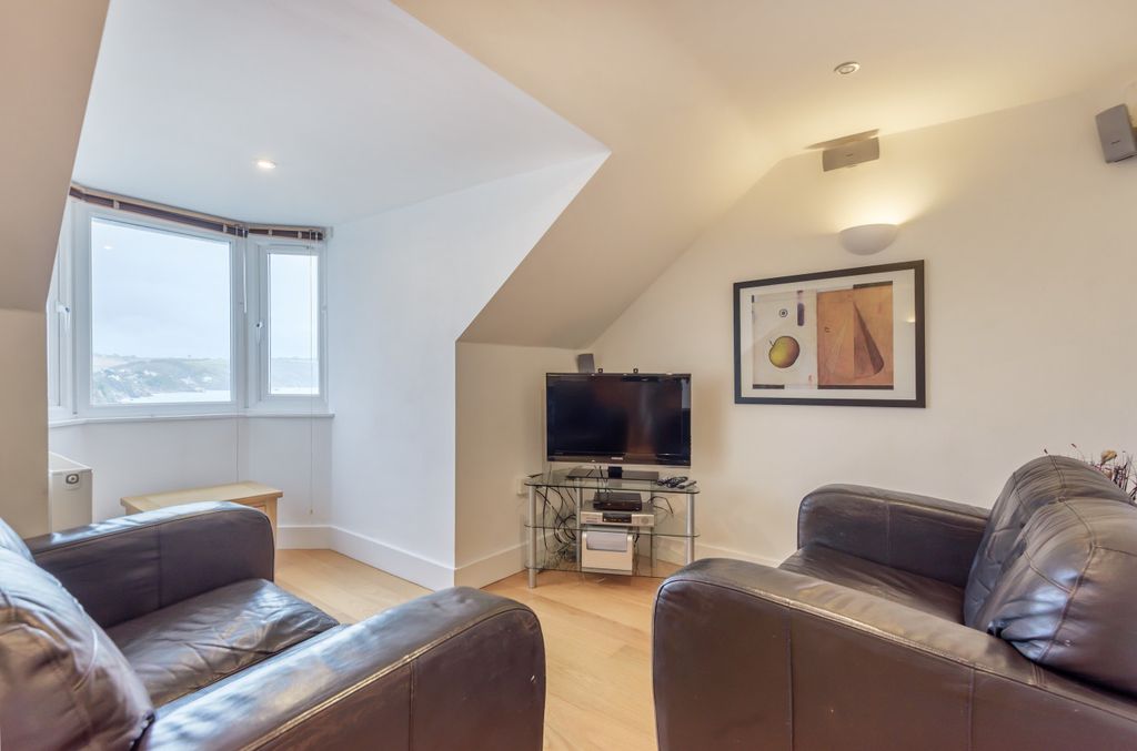 Property photo 3 of 12 Reception Room