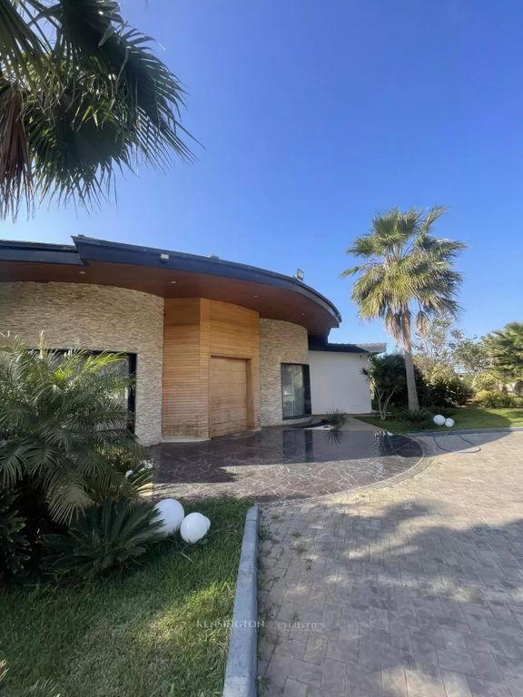 Property photo 1 of 21