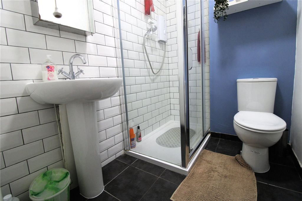 Property photo 3 of 10 Picture No. 06