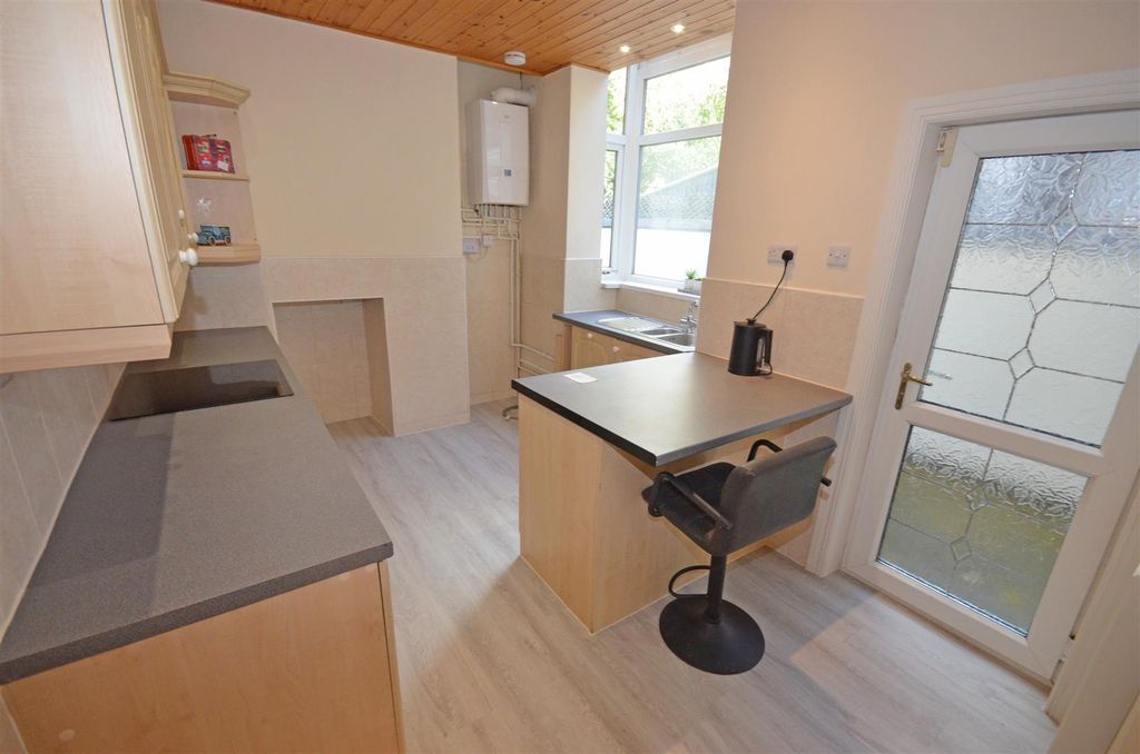 Property photo 3 of 34 01B.Jpg