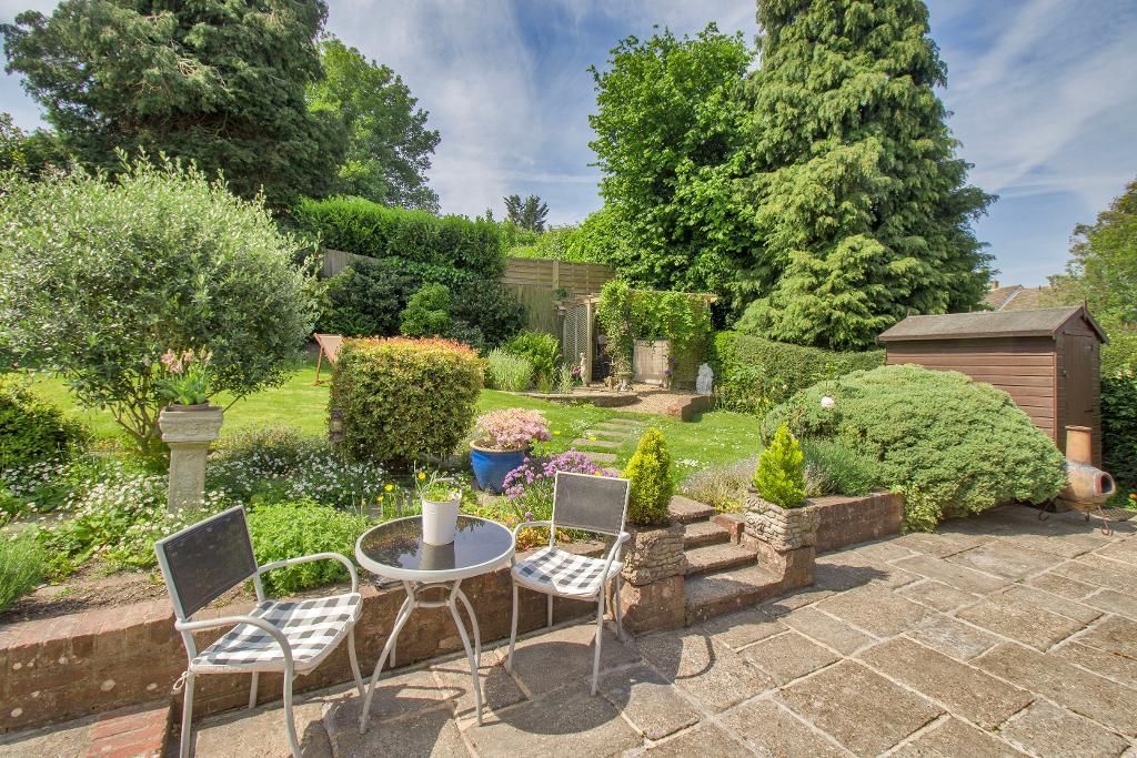 Property photo 2 of 19