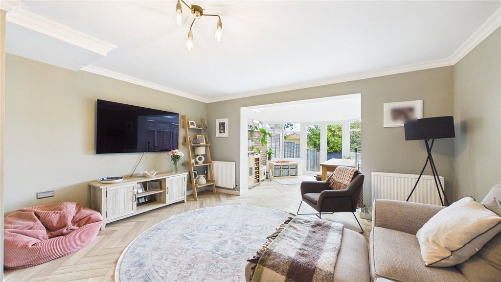 Additional image 4 of 3 bed terraced house for saleLightwater, Surrey GU18