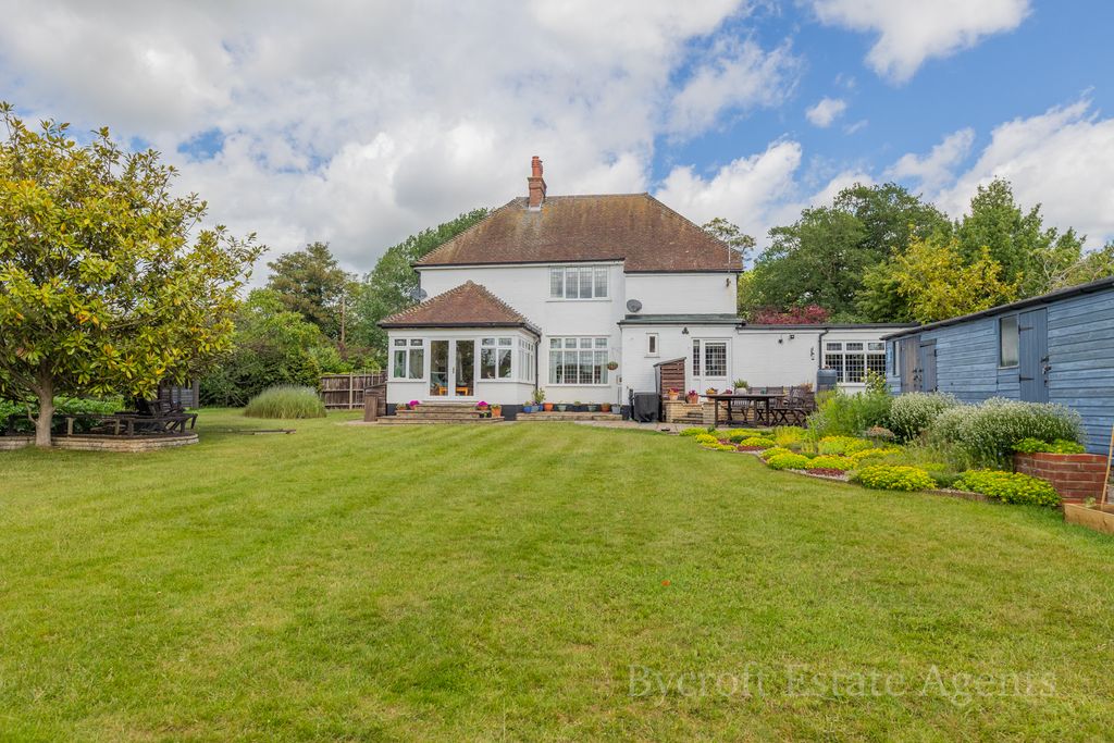 Property photo 1 of 22