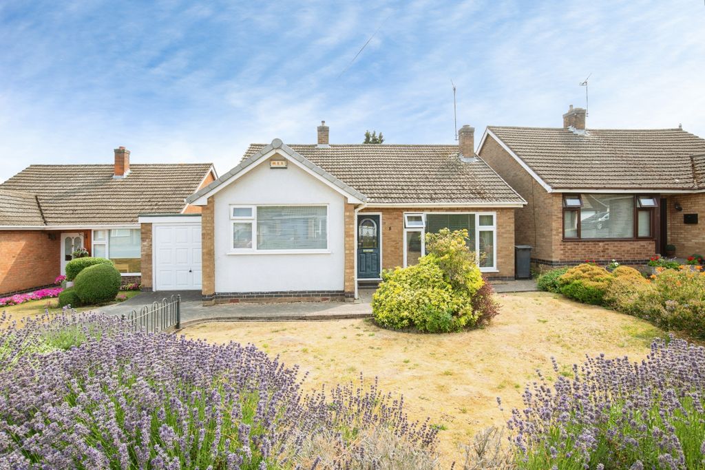 Property photo 1 of 16 8742Eec8-Mw26-1307