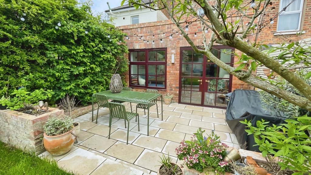 Property photo 3 of 26 7E58Dd32-Image006