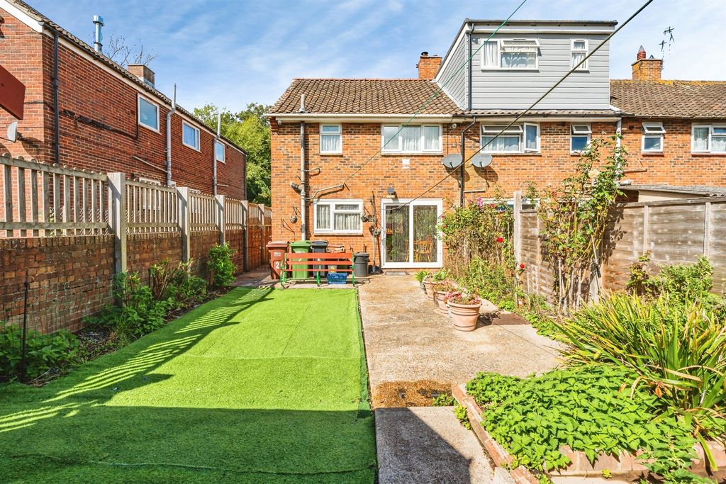 Property photo 2 of 15